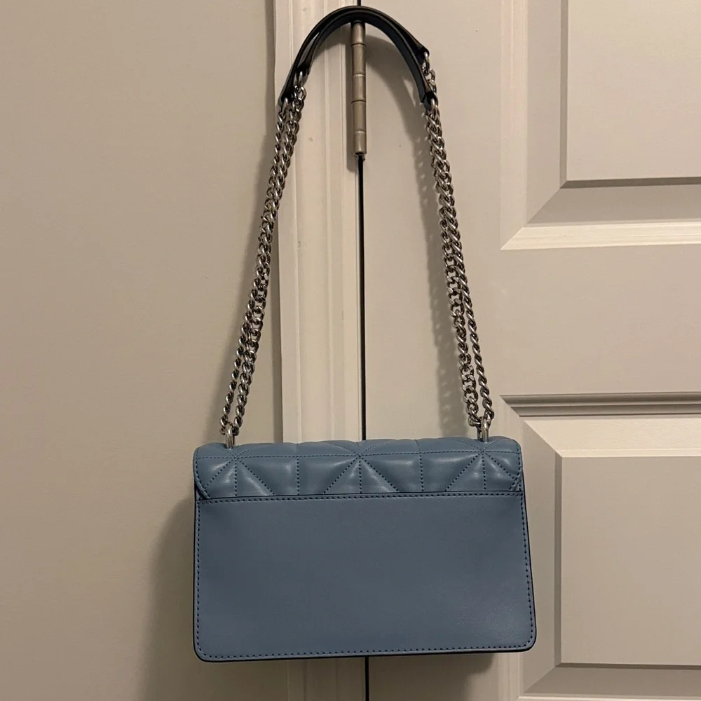 Michael Kors Blue Quilted Shoulder Bag with Silver Chain - Picture 7 of 8